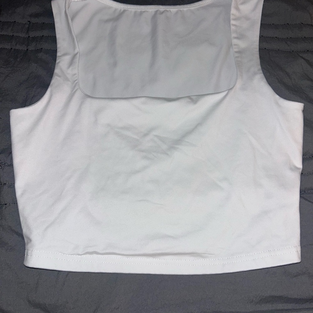 SHEIN White Crop Top